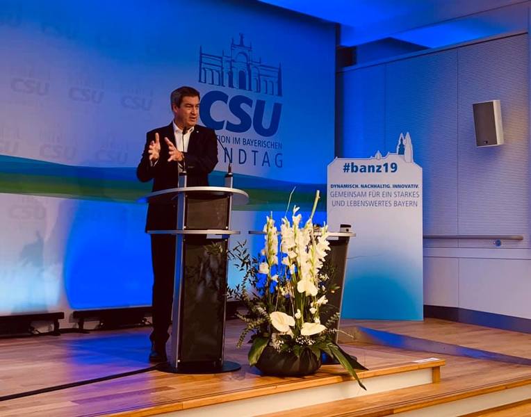 Ministerpr�sident Markus S�der k�ndigte in Banz eine gro�es Programm f�r mehr Innovation vorgestellt. Damit wird Bayern die Herausforderungen der Zukunft dynamisch und engagiert anpacken!  
