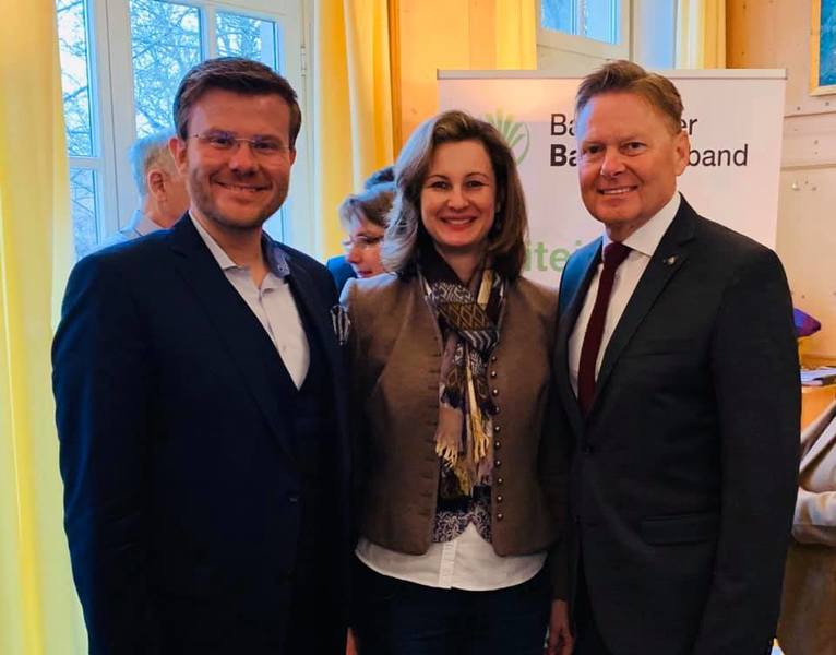 Mit Markus K�nig und unserer Kreisb�uerin Marion Fischer. 