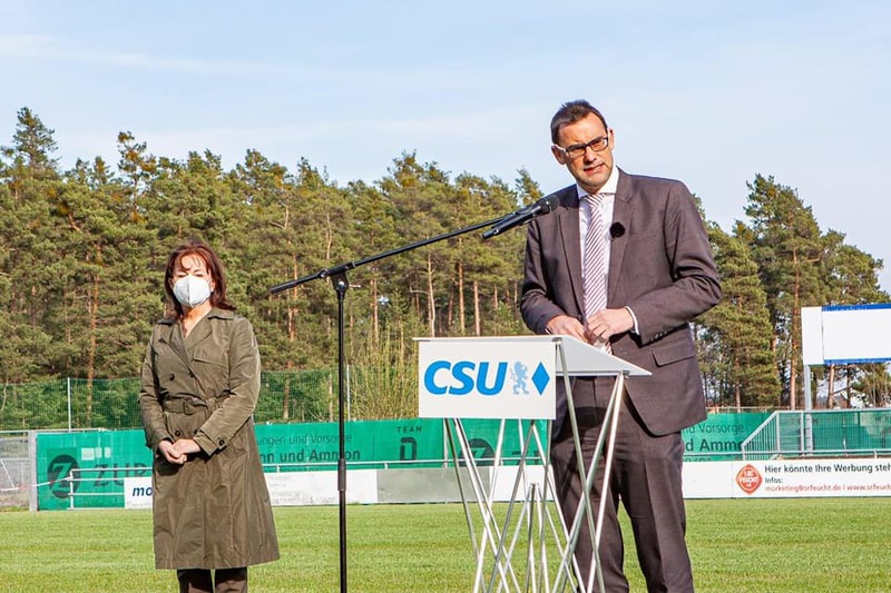Ralph Edelh�u�er wird damit der Nachfolger von Marlene Mortler, die 2019 in das EU-Parlament eingezogen ist. 