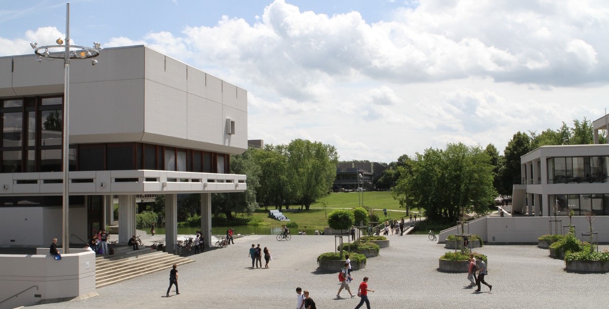 Der Campus der Universitt Regensburg - Ab dem Wintersemester 2020/21 sollen hier auch Sonderpdagogen ausgebildet werden. Foto: Uni Regensburg