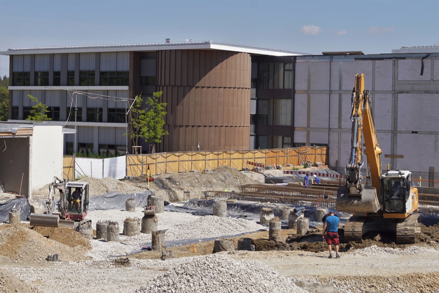 In die Generalsanierung und den Ersatzneubau des Leibniz-Gymnasiums Altdorf (Bauabschnitt 2) flieen in diesem Jahr zwei Millionen Euro Frdergelder des Freistaats 