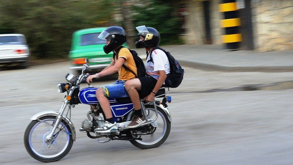 Mit einen begrndeten Bedarf drfen in Bayern zuknftig auch Jugendliche mit 15 Jahren Moped fahren. Foto: Pixabay