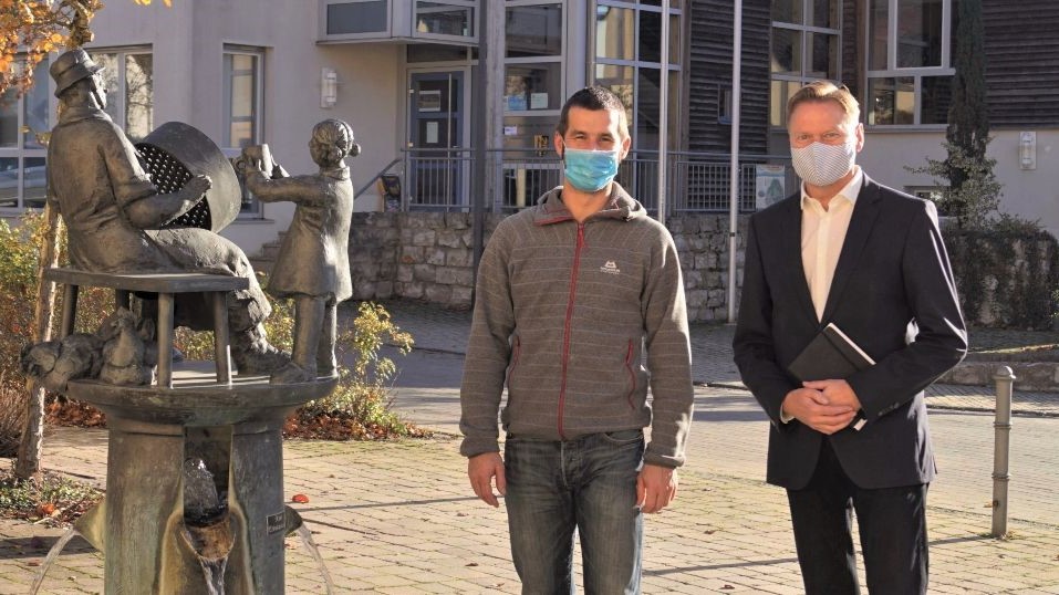 Norbert Dnkel (rechts) und der neue Hartensteiner Brgermeister Hannes Loos sind sich einig in ihrem Bemhen, politisch die Weichen fr eine weitere Strkung des Lndlichen Raumes zu stellen