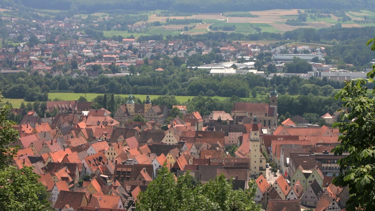 Bayern zahlt in diesem Jahr 120 Millionen Euro Stabilittshilfen an die Kommunen. Hersbruck erhlt hiervon 2,4 Millionen Euro. Foto: Bro Dnkel 