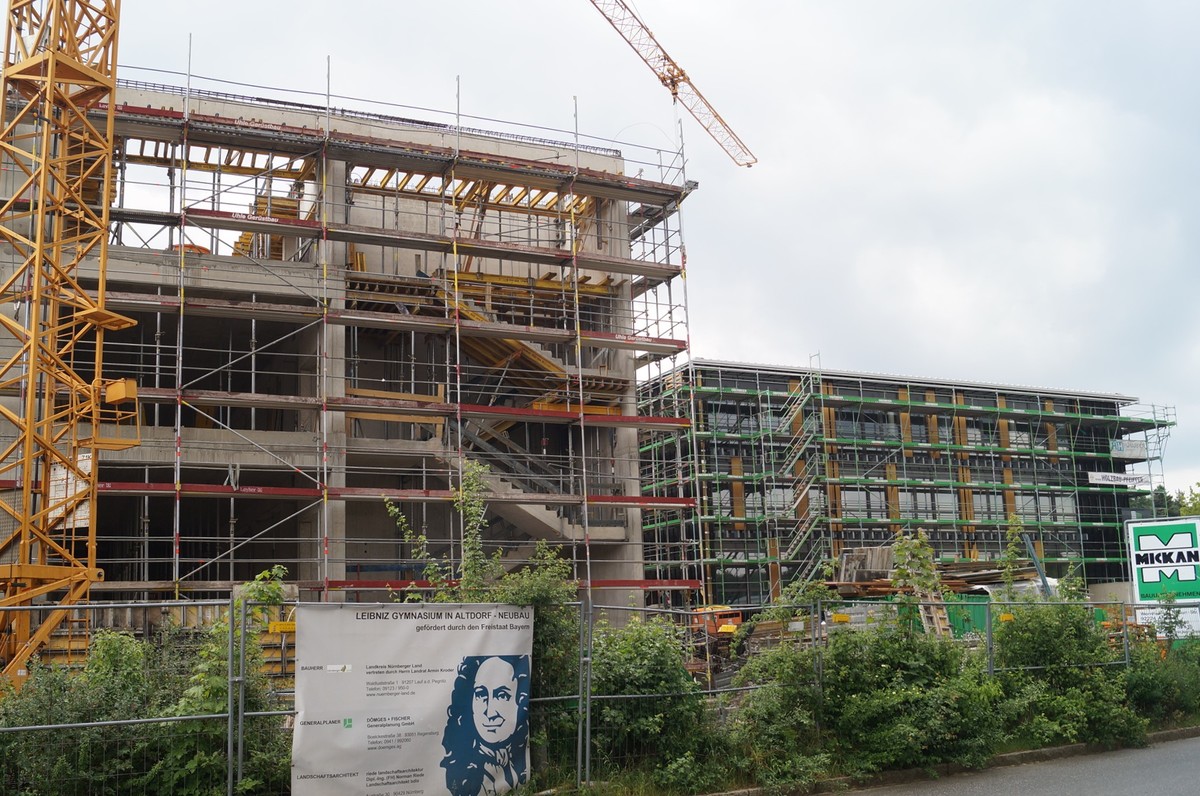 Der Ersatzneubau des Leibniz-Gymnasium Altdorf ist eines von 28 Projekten im Nrnberger Land, das in diesem Jahr Frdergelder aus dem Kommunalen Hochbauprogramm des Freistaats Bayern erhlt